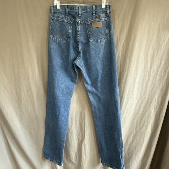 Wrangler 13MWZ Cowboy Cut Jeans Blue Denim Straight Leg 34x36 (Measures 33x35) - Picture 4 of 12